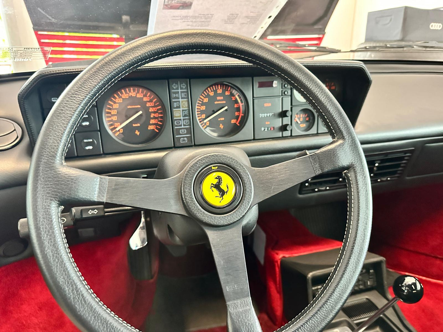 Ferrari Mondial 3.2 QV Dashboard