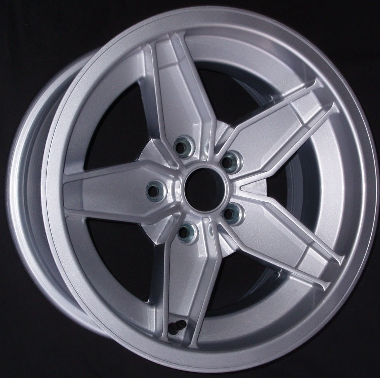 Ferrari 308 GTB / GTS Front Wheels 8"x15"– Restored Alloy Rims
