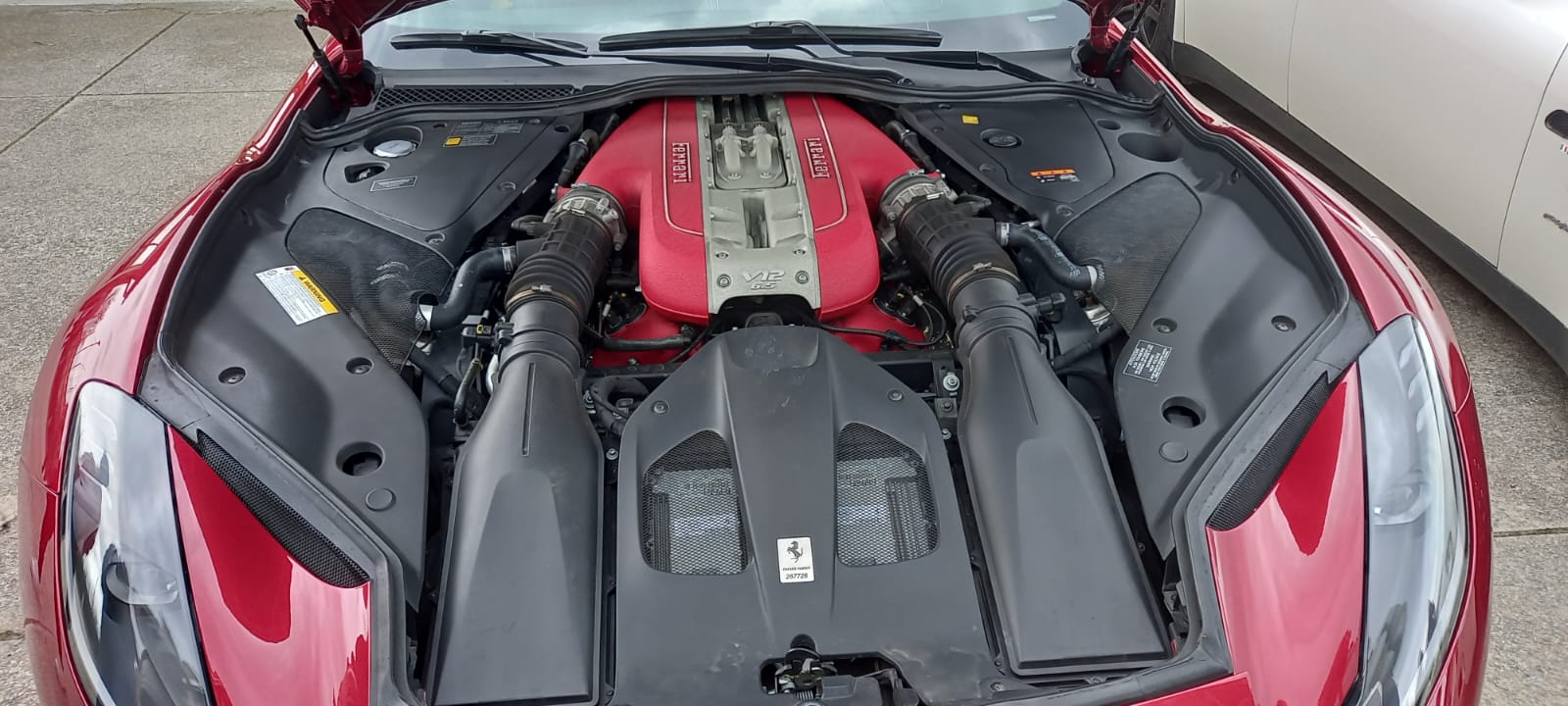 6.5L V12 engine of the 2022 Ferrari 812 GTS displaying Ferrari’s engineering excellence.
