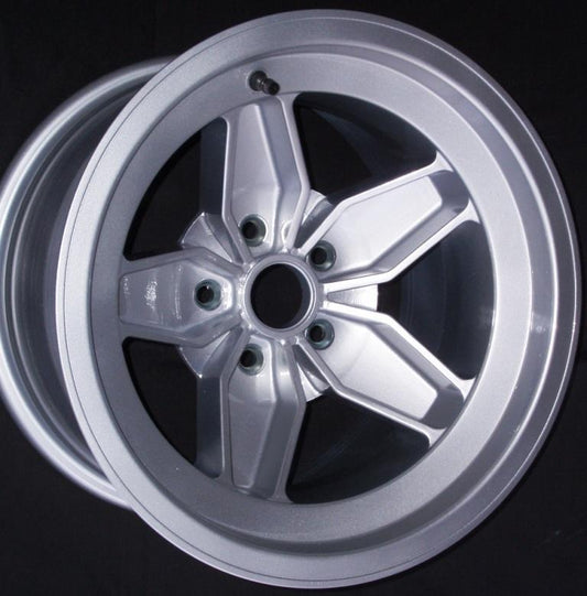 Ferrari 308 GTB / GTS Rear Wheels 10"x15"– Manufactured to original Ferrari specifications