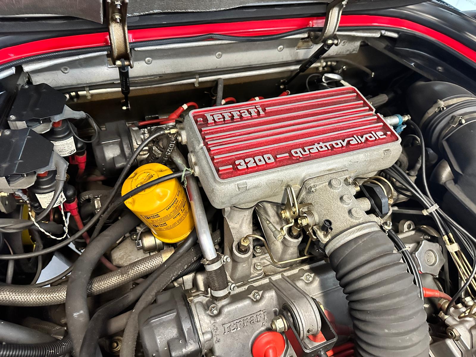 Engine bay of the 1989 Ferrari Mondial 3.2 – 3.2L V8 engine delivering 260 hp.